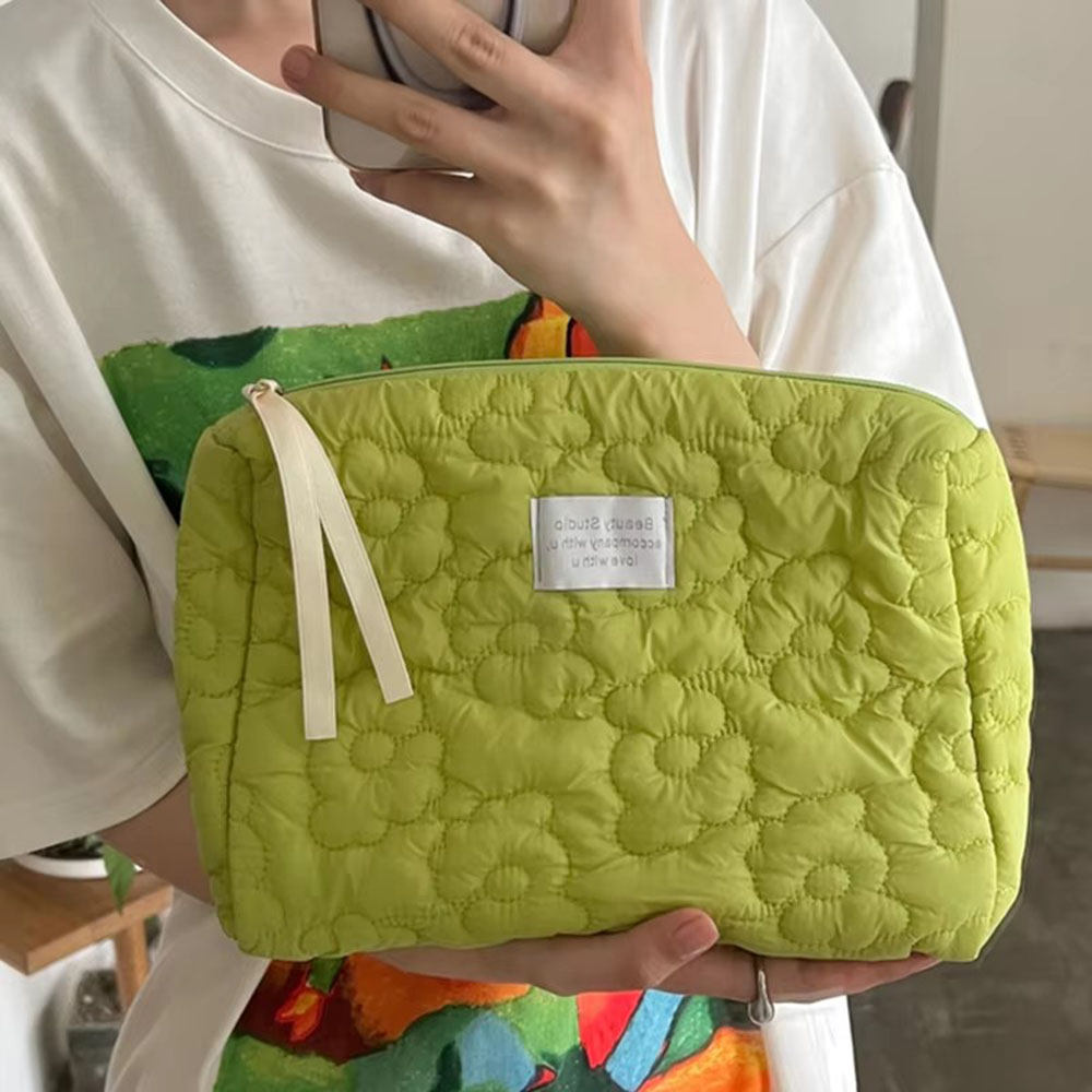 New Flower Pattern Women Makeu - Women Bags New ulasan dan harga