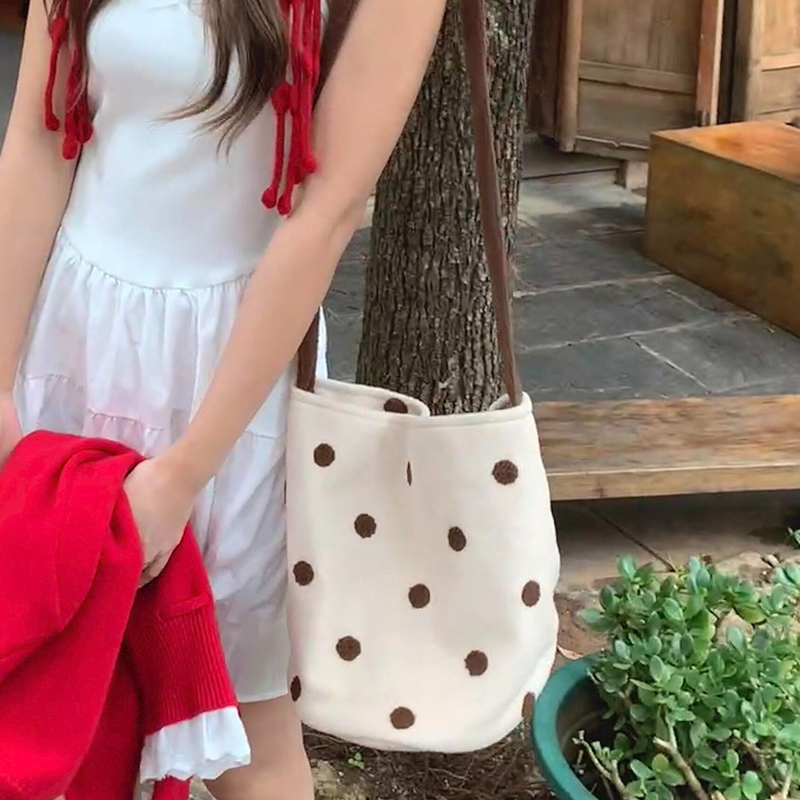 Woolen Polka Dot Bucket Bags f - Women'S Bags New Look ulasan dan harga